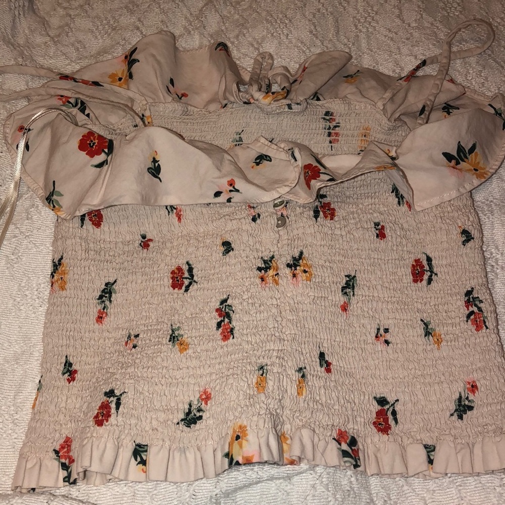 quarter buttoned flower blouse